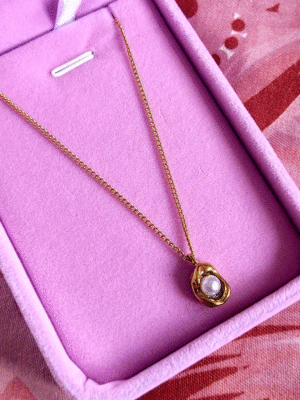 4 Collier "Écrin de Perle"
