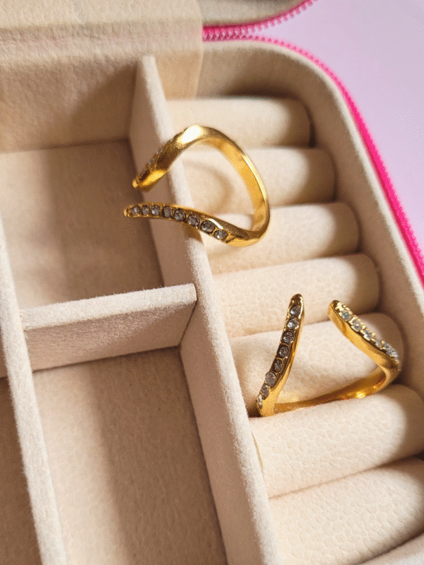 23 Bague zuri